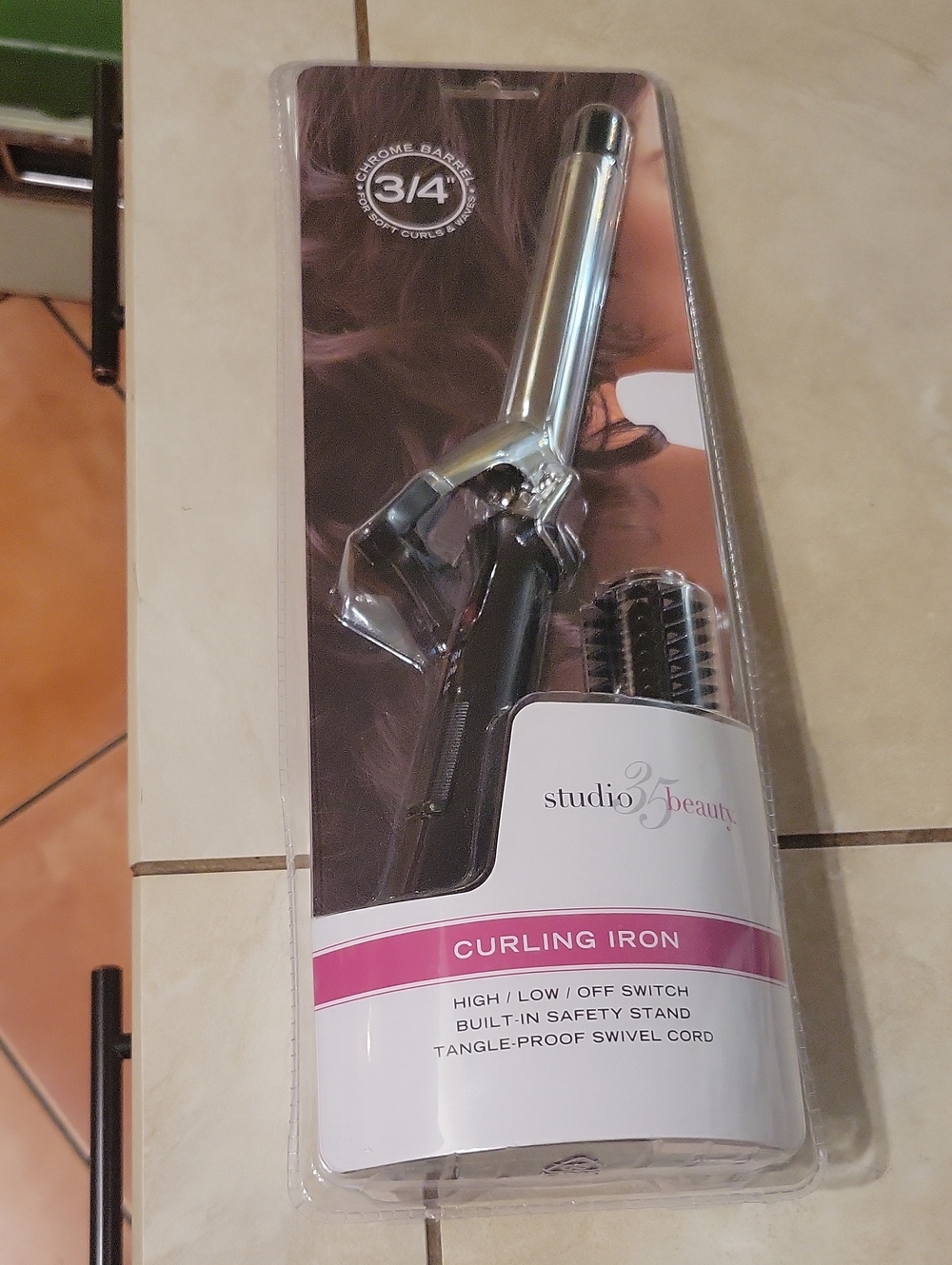 NEW Studio 35 Beauty 3/4 Chrome Barrel Curking Iron With Brush